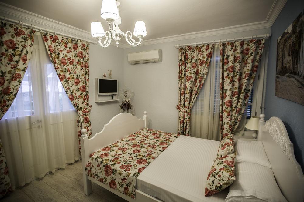 The White Hotel 阿拉恰特 外观 照片