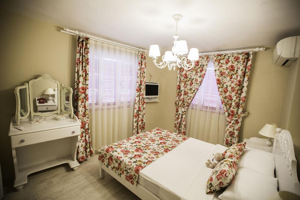 The White Hotel 阿拉恰特 外观 照片